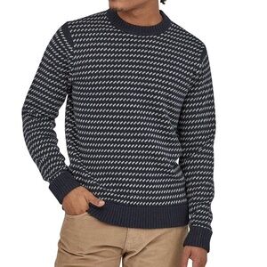PATAGONIA Recycled Wool-Blend Crewneck Sweater in Navy - S